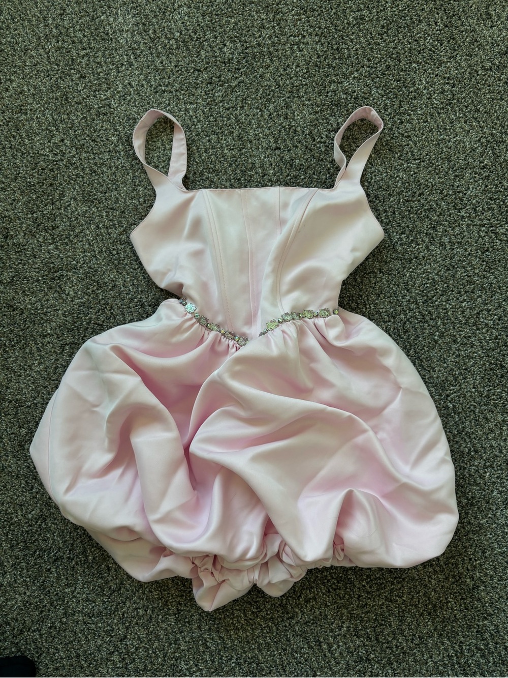 Forever 21 x Hello Kitty 50th anniversary bubble dress - Picture 2 of 5